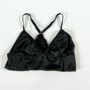 Victoria’s Secret “bralette” black M